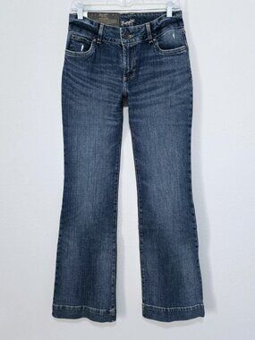 Wrangler Jeans Women Size 5x36 Retro Mae Bootcut Blue Med Wash Western NWT